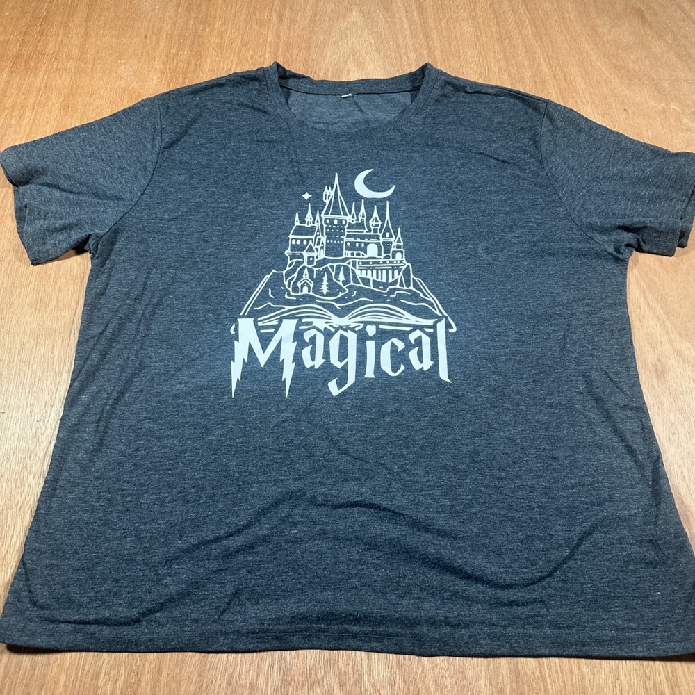 Magical Castle Graphic T Shirt Adult 2XL Gray Fantasy Short Sleeve